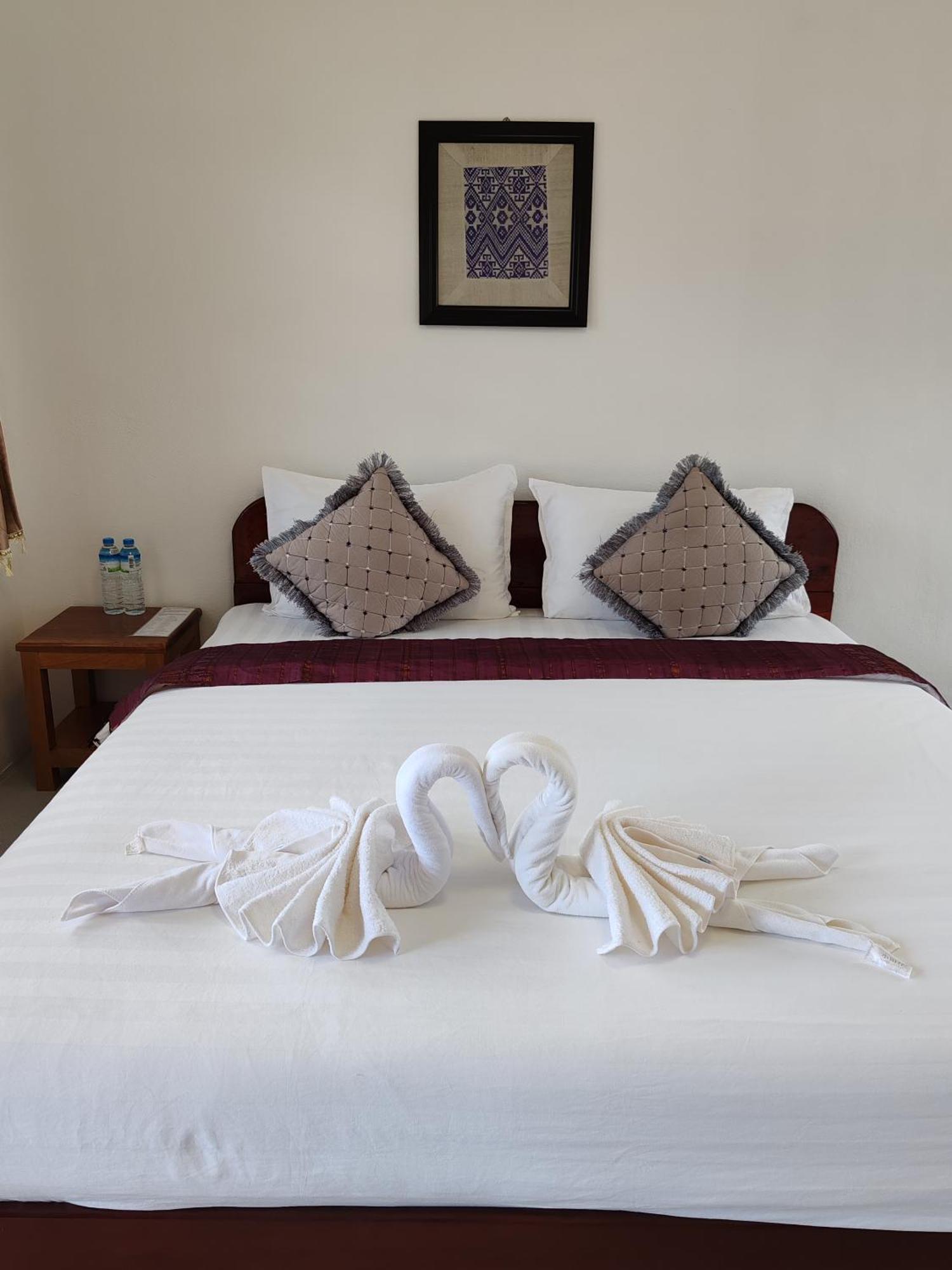 Sanhak Guesthouse 1 Ban Nahin-Nai Ngoại thất bức ảnh