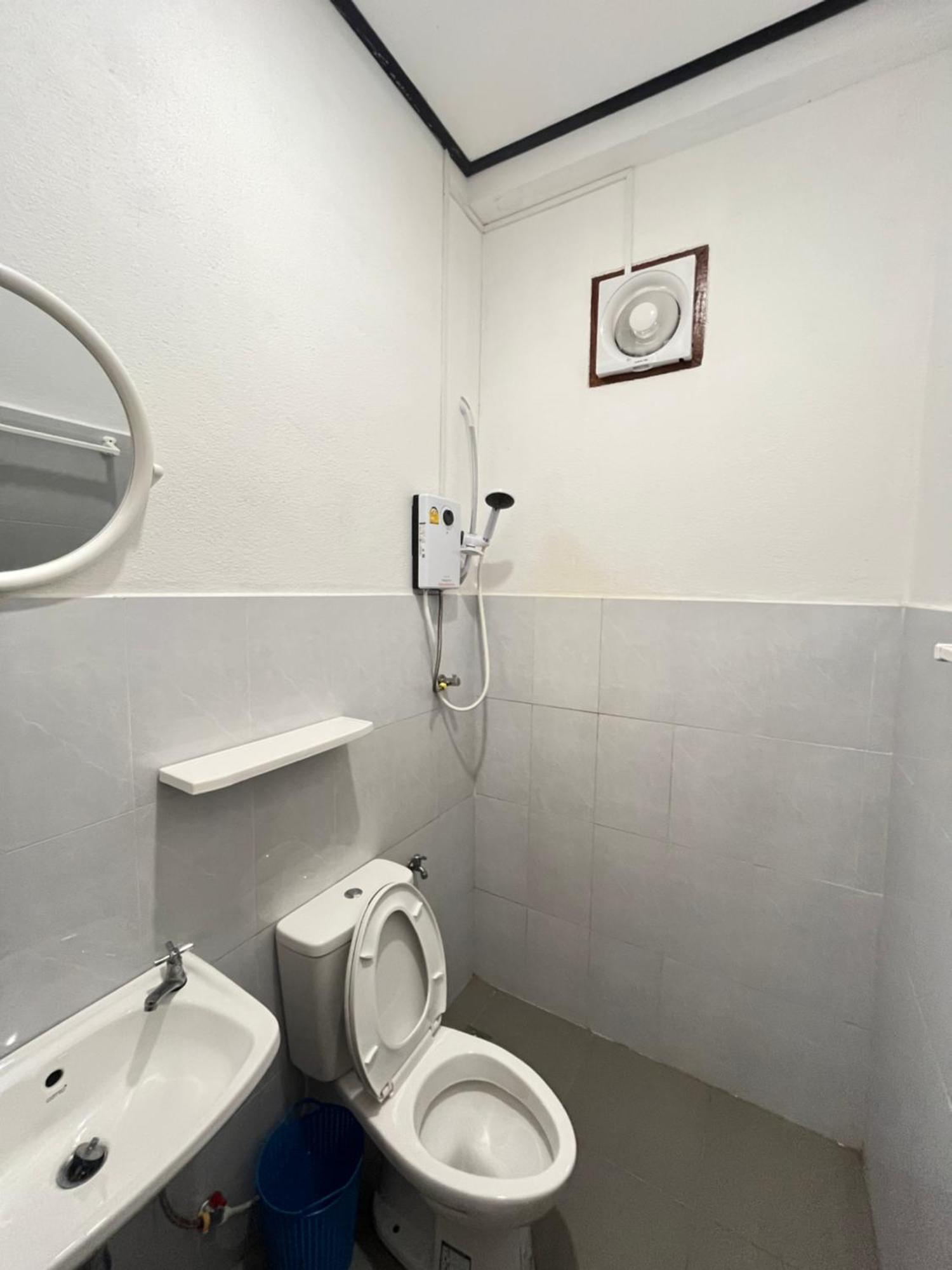 Sanhak Guesthouse 1 Ban Nahin-Nai Ngoại thất bức ảnh