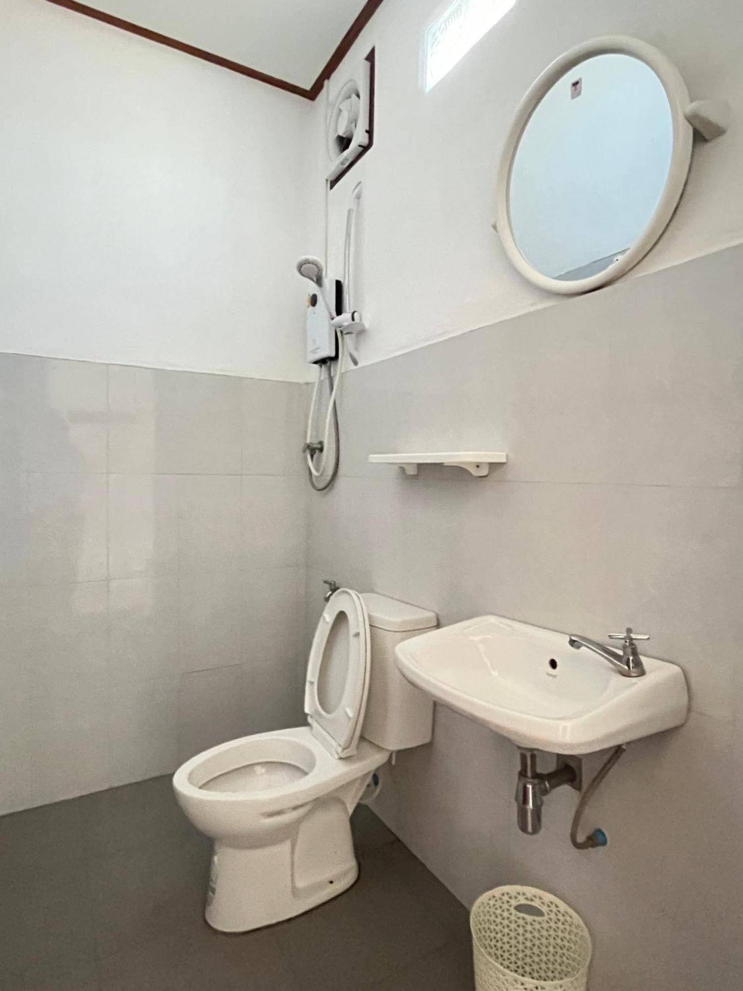 Sanhak Guesthouse 1 Ban Nahin-Nai Ngoại thất bức ảnh